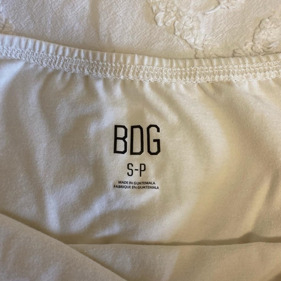 Cream Urban Outfitters off the shoulder top - Picture 4 of 4